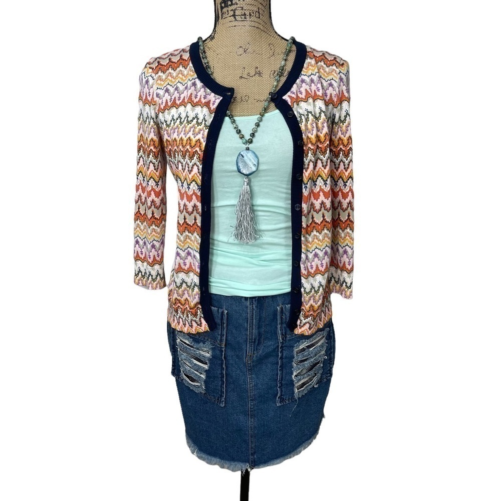 POL Boutique Distressed Plaid Patched Frayed Hem Denim Mini Skirt - Picture 3 of 13